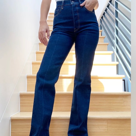 Levi’s Ribcage High Rise Bootcut Jeans - Picture 2 of 16